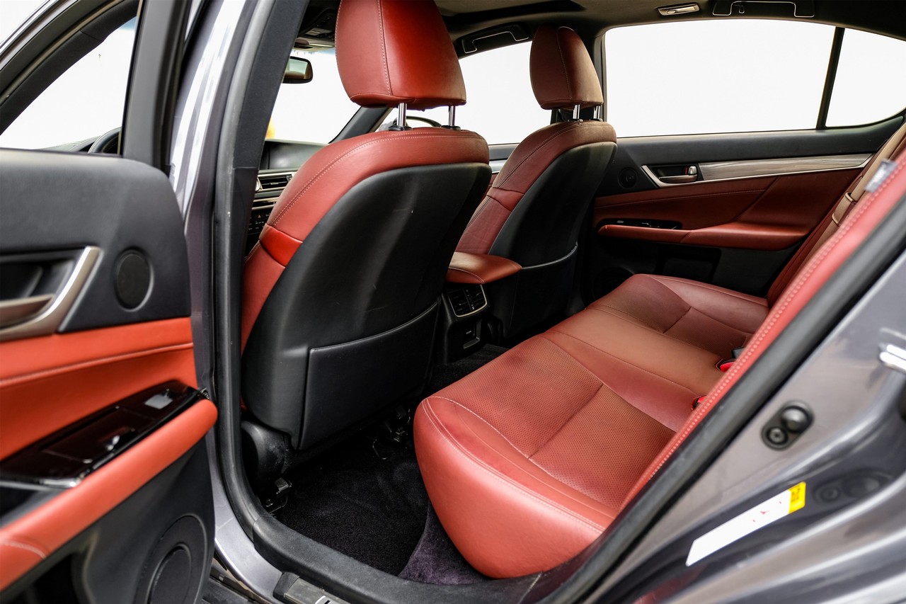 Lexus GS 350 Vehicle Main Gallery Image 37