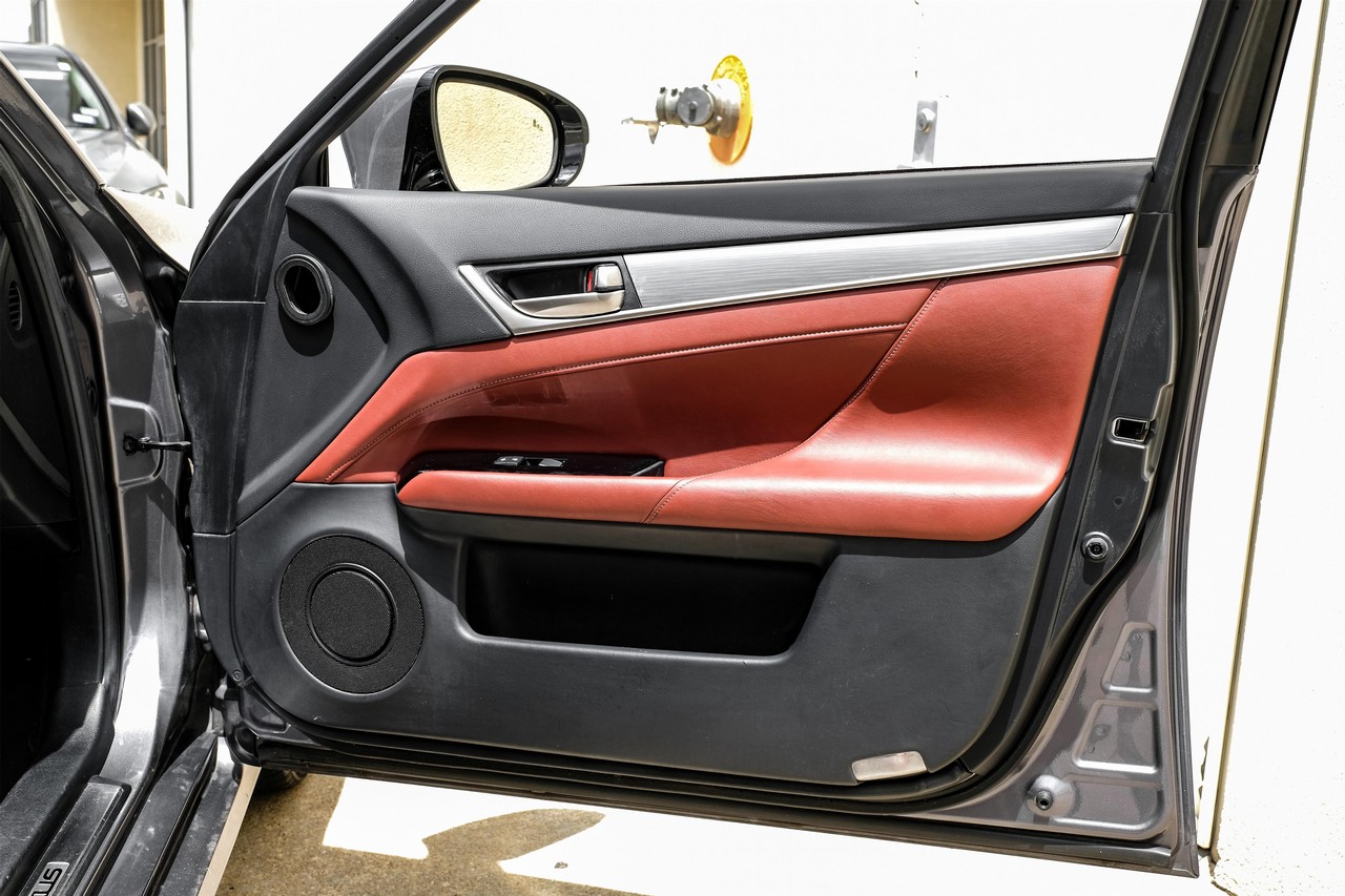 Lexus GS 350 Vehicle Main Gallery Image 43