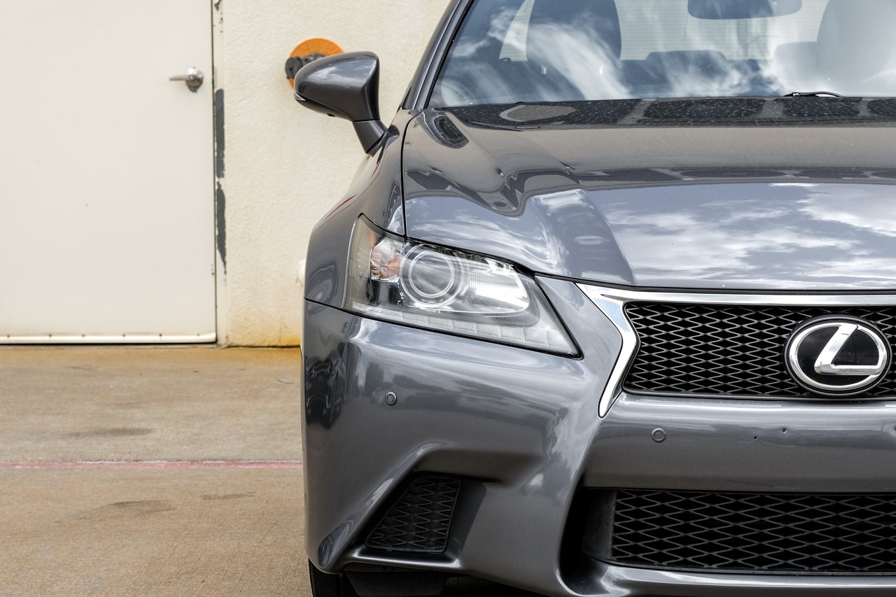 Lexus GS 350 Vehicle Main Gallery Image 46