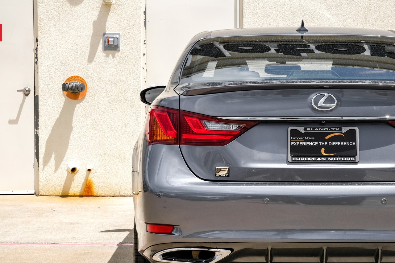 Lexus GS 350 Vehicle Main Gallery Image 47