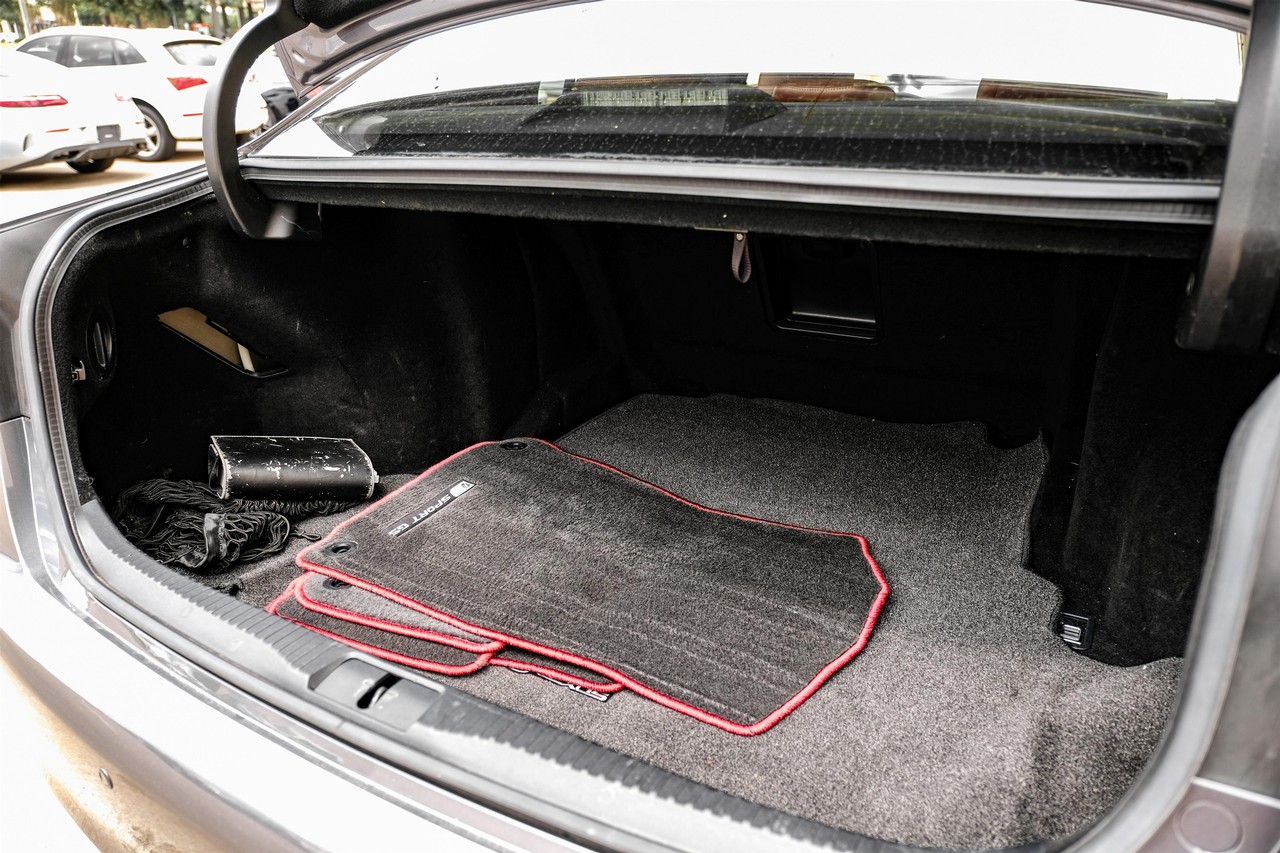 Lexus GS 350 Vehicle Main Gallery Image 48