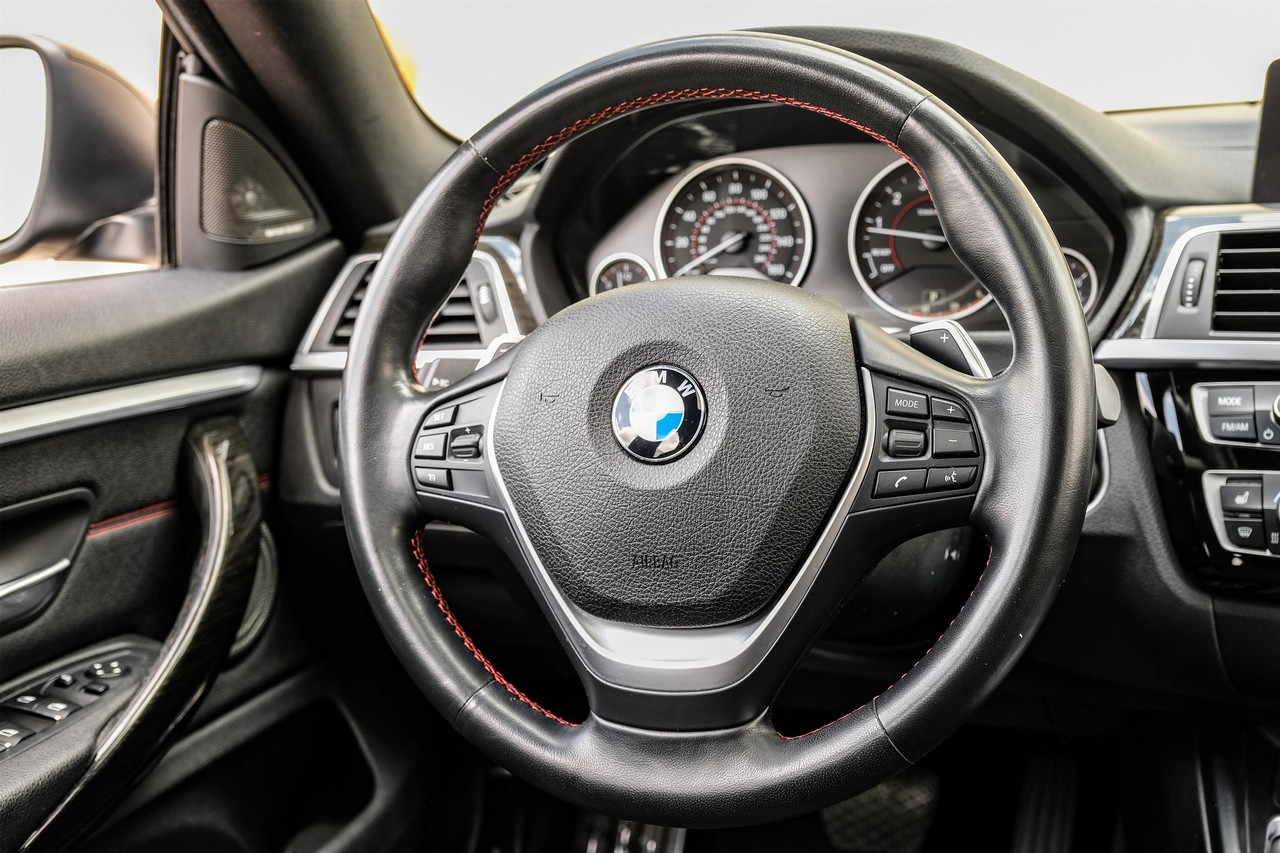 BMW 4 Series Vehicle Main Gallery Image 17