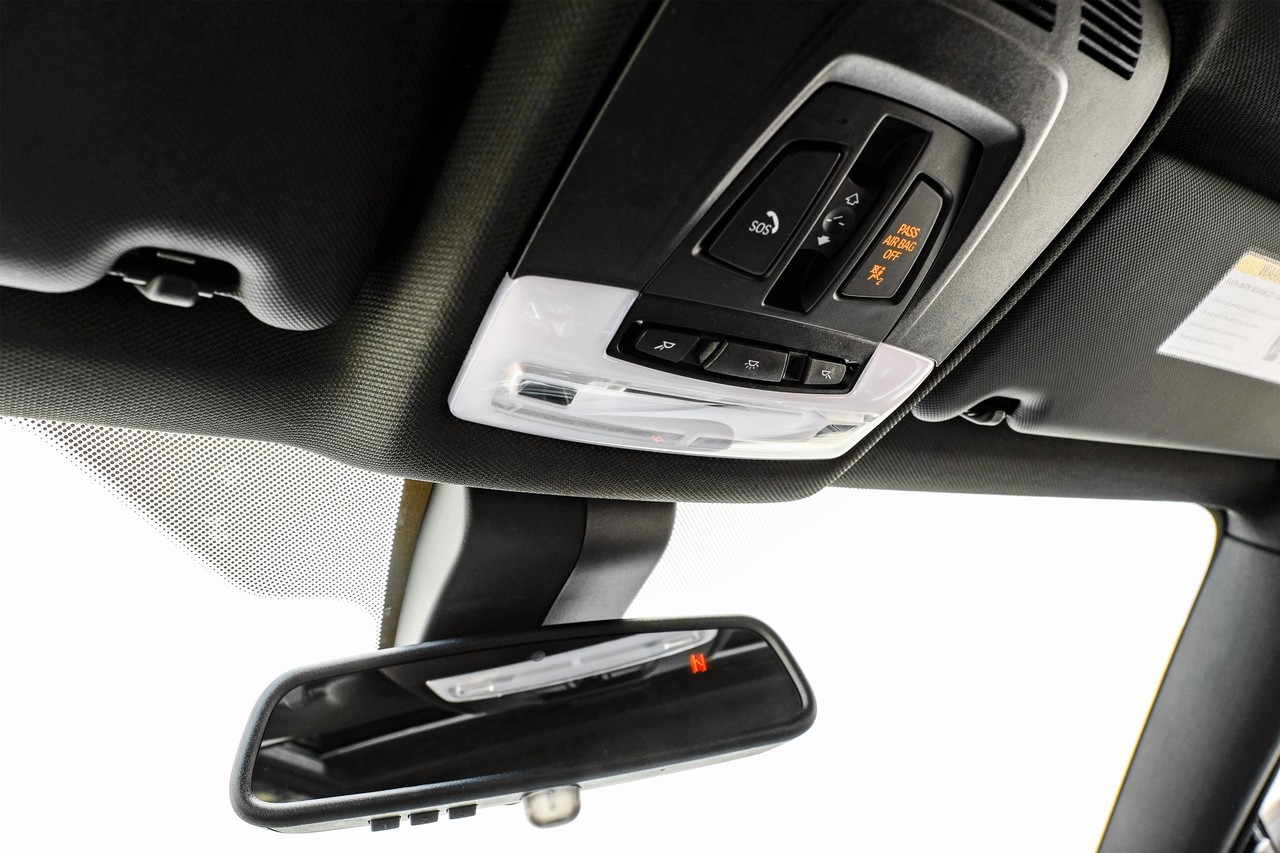 BMW 4 Series Vehicle Main Gallery Image 29