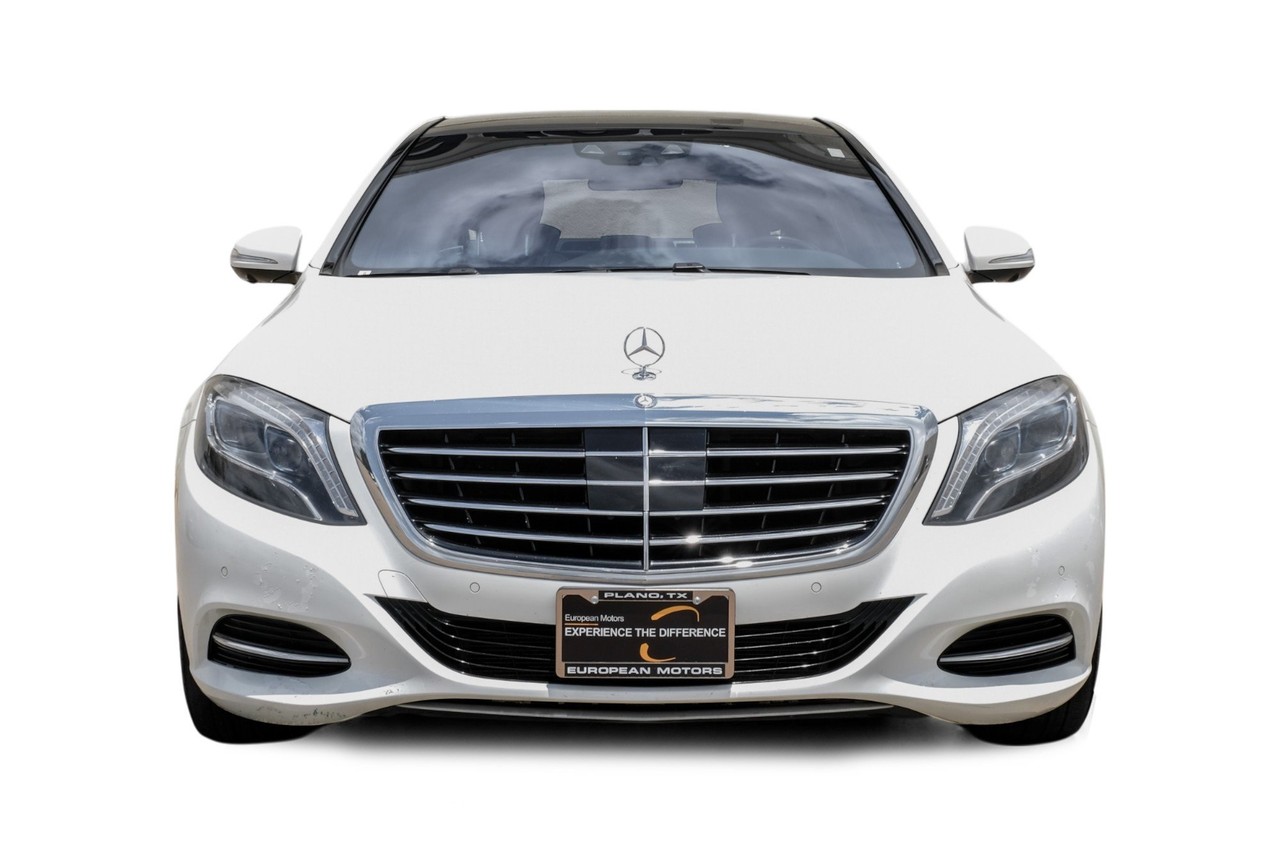 Mercedes-Benz S-Class Vehicle Main Gallery Image 05