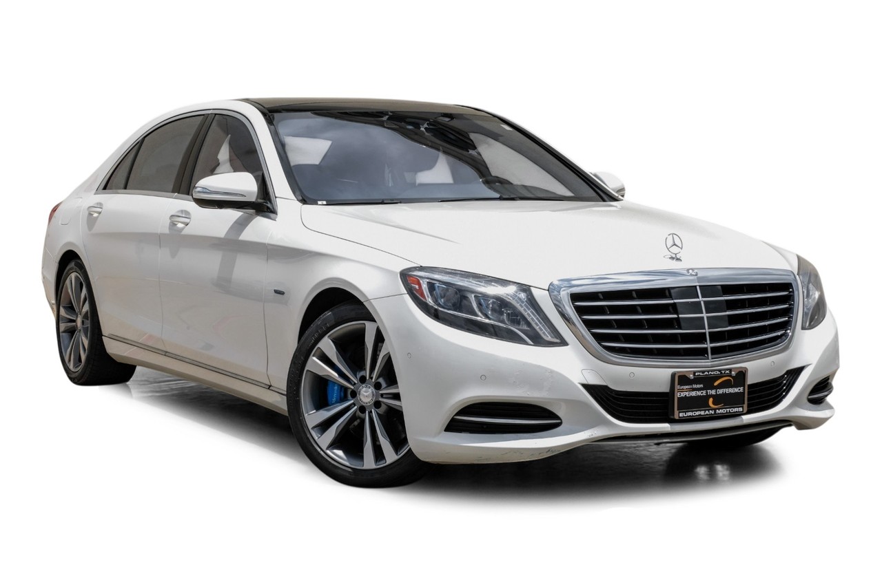 Mercedes-Benz S-Class Vehicle Main Gallery Image 06