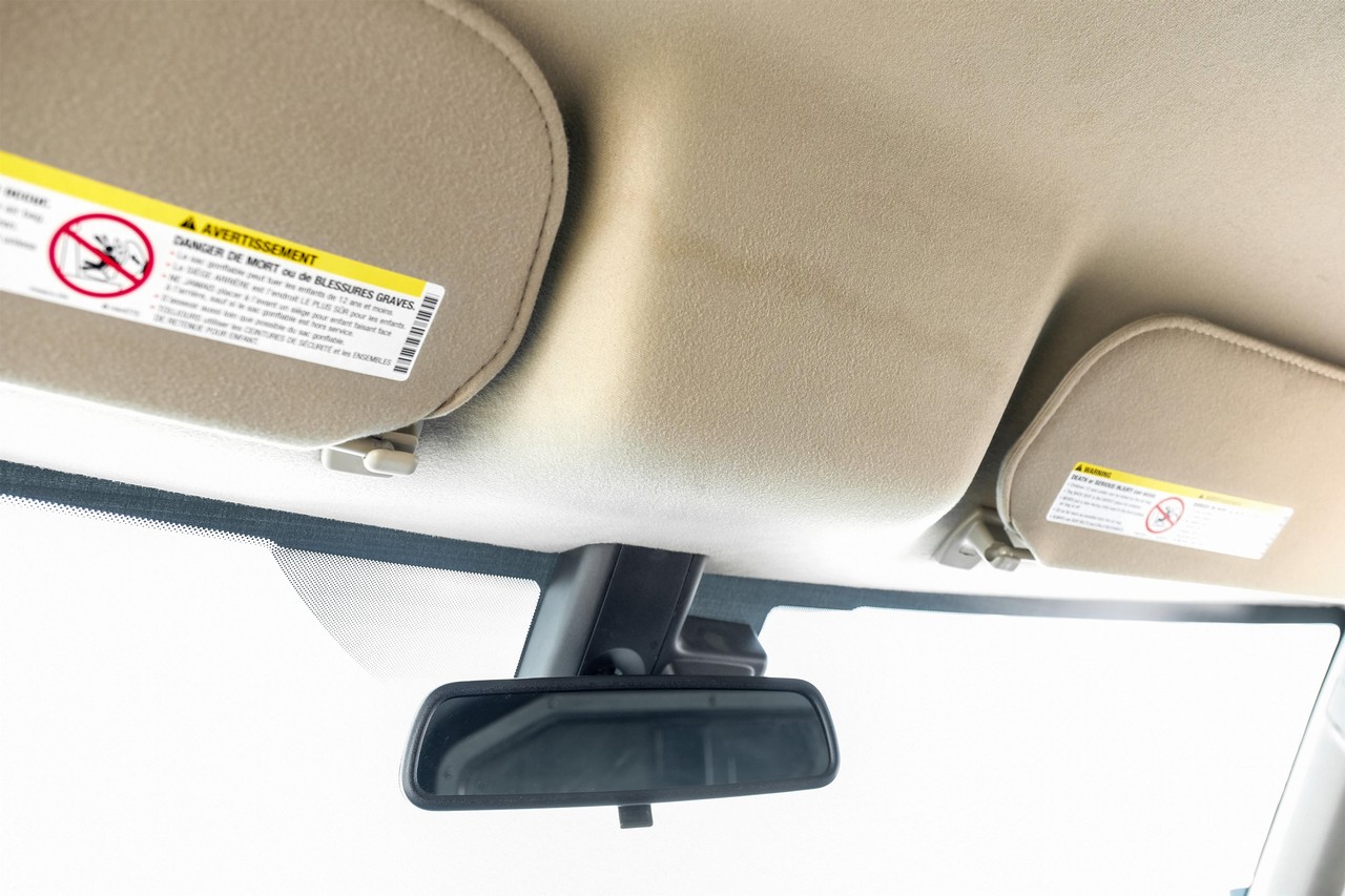 Chevrolet Express Cargo Van Vehicle Main Gallery Image 25