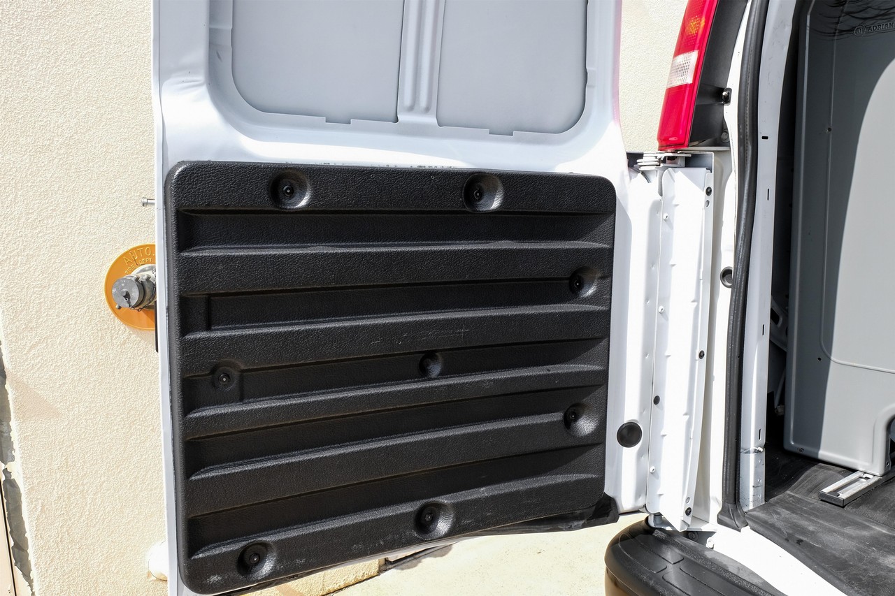 Chevrolet Express Cargo Van Vehicle Main Gallery Image 43