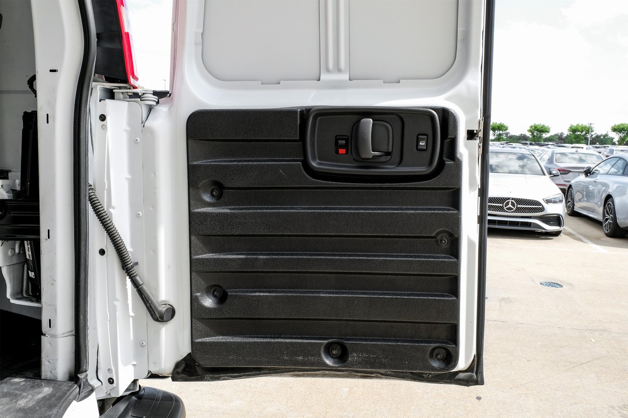 Chevrolet Express Cargo Van Vehicle Main Gallery Image 44