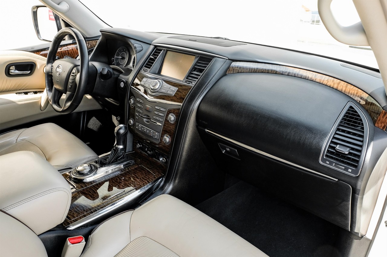 Nissan Armada Vehicle Main Gallery Image 13
