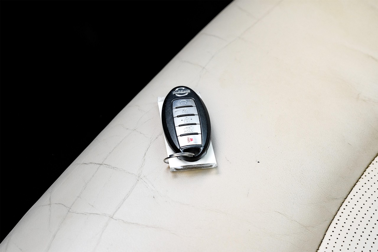 Nissan Armada Vehicle Main Gallery Image 56