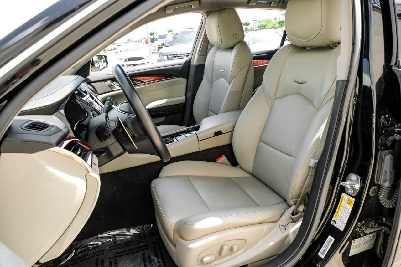 Cadillac CTS Vehicle Main Gallery Image 04