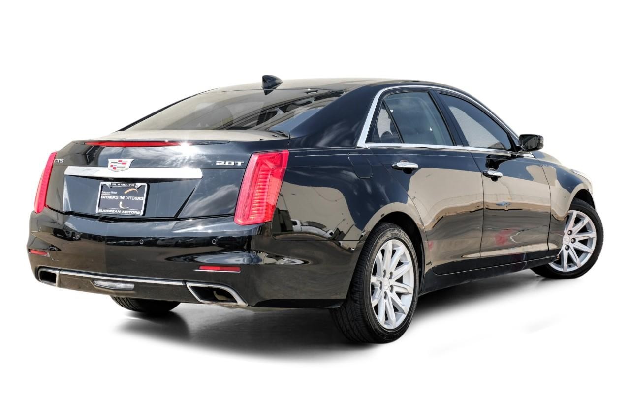 Cadillac CTS Vehicle Main Gallery Image 08