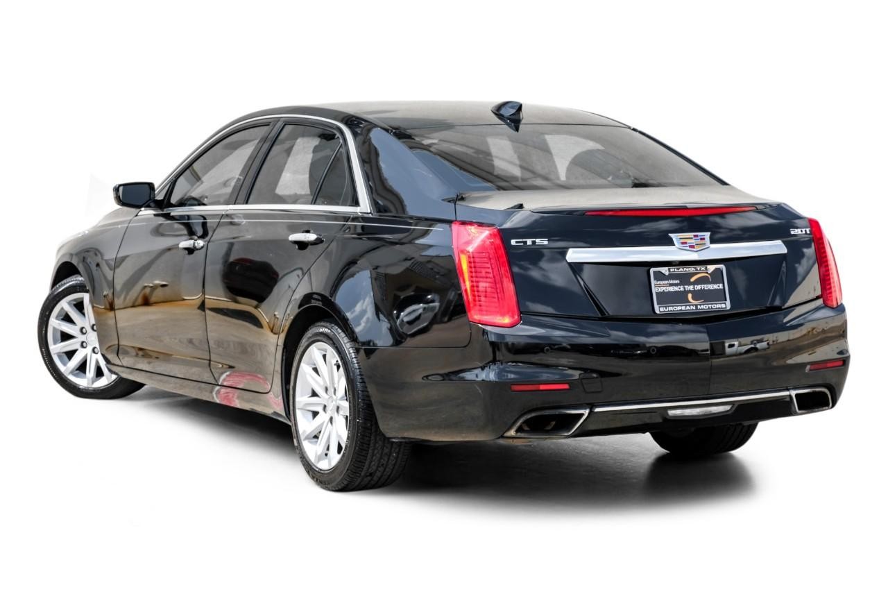 Cadillac CTS Vehicle Main Gallery Image 10