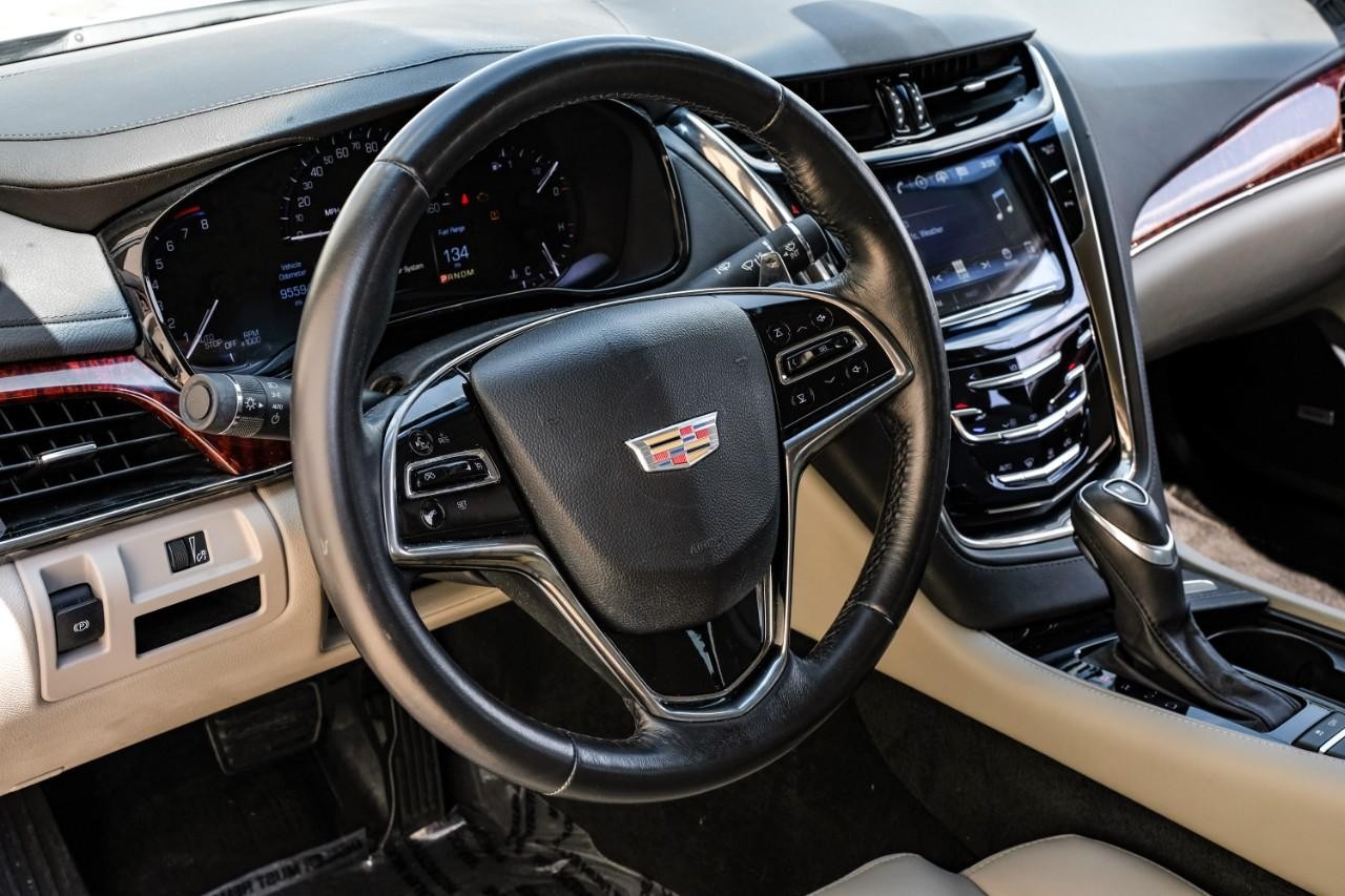 Cadillac CTS Vehicle Main Gallery Image 15