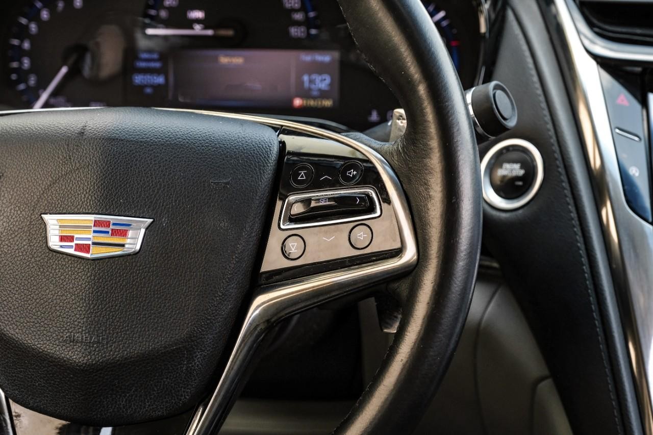 Cadillac CTS Vehicle Main Gallery Image 18