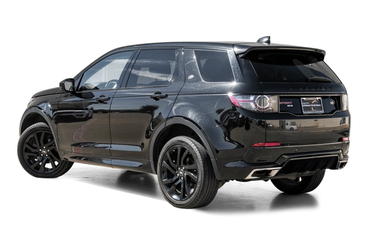 Land Rover Discovery Sport Vehicle Main Gallery Image 11