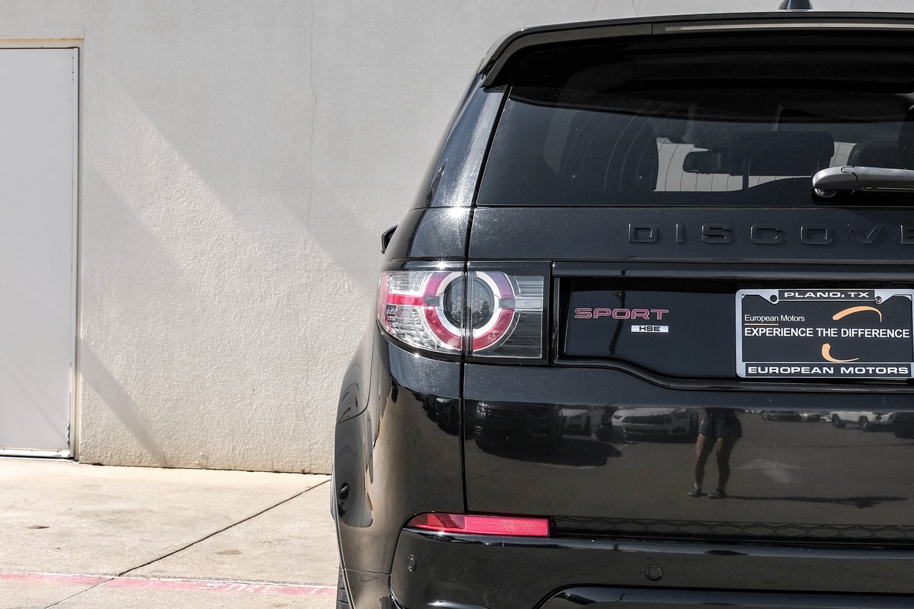 Land Rover Discovery Sport Vehicle Main Gallery Image 50