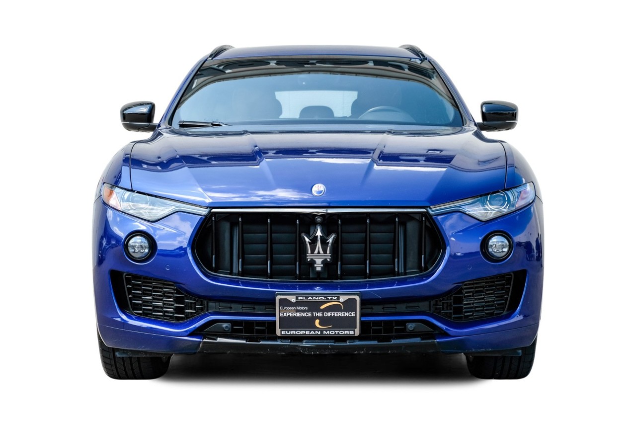 Maserati Levante Vehicle Main Gallery Image 06