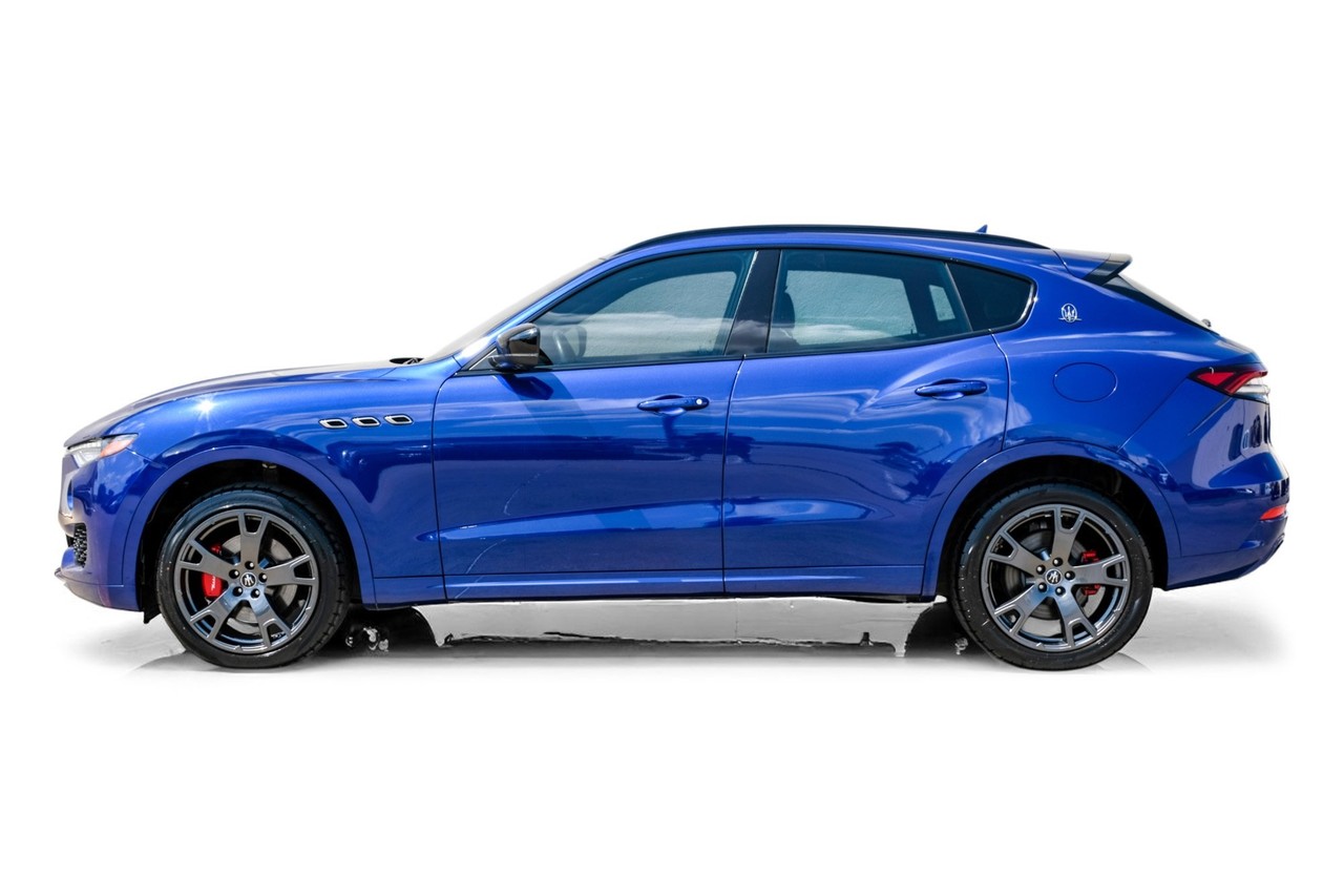 Maserati Levante Vehicle Main Gallery Image 12