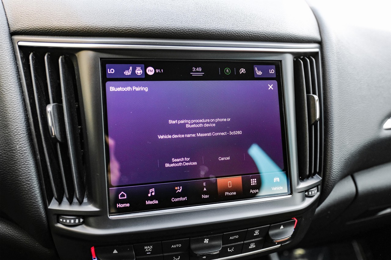 Maserati Levante Vehicle Main Gallery Image 32