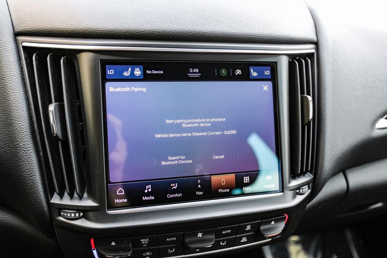 Maserati Levante Vehicle Main Gallery Image 34