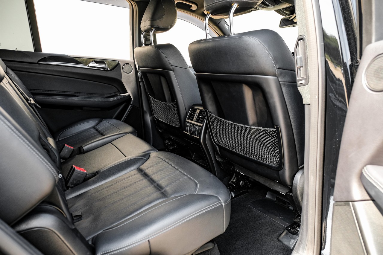 Mercedes-Benz GL 450 Vehicle Main Gallery Image 32