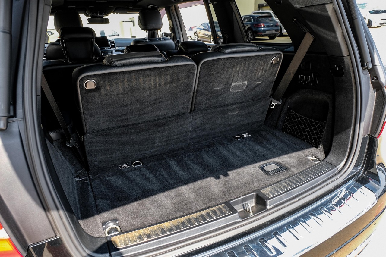 Mercedes-Benz GL 450 Vehicle Main Gallery Image 46