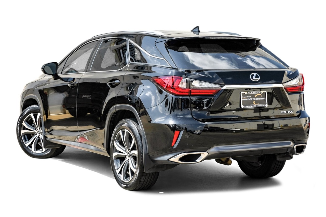 Lexus RX 350 Vehicle Main Gallery Image 11