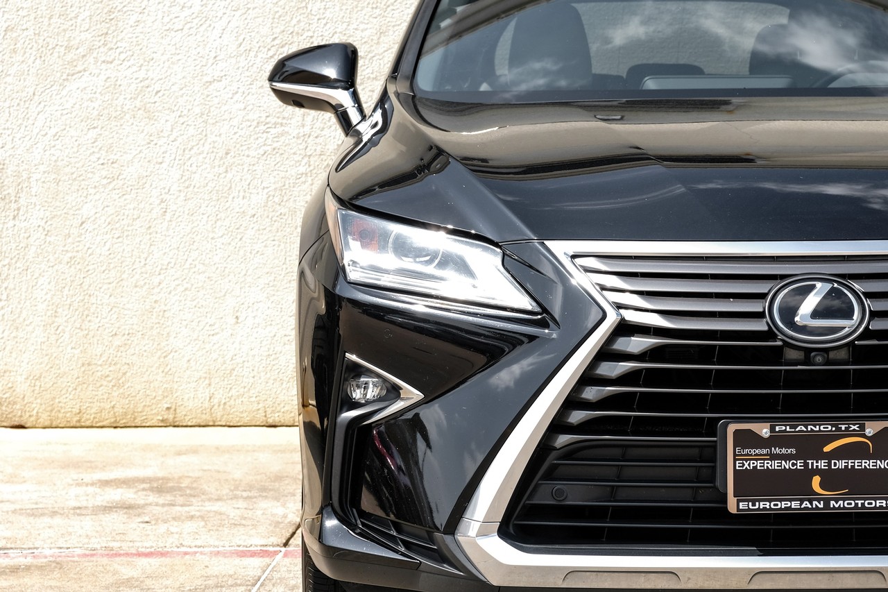 Lexus RX 350 Vehicle Main Gallery Image 47