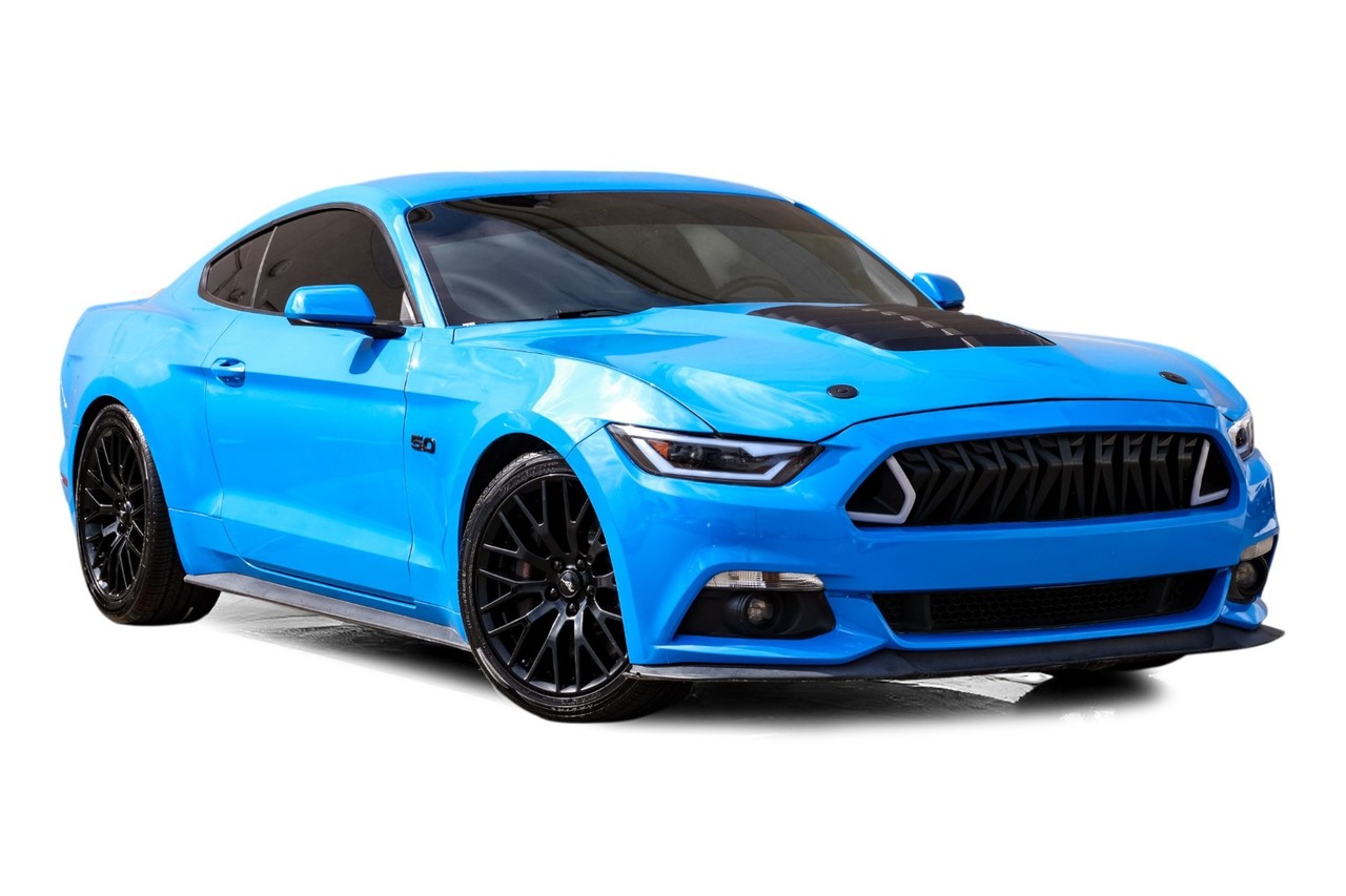 Ford Mustang Vehicle Main Gallery Image 06