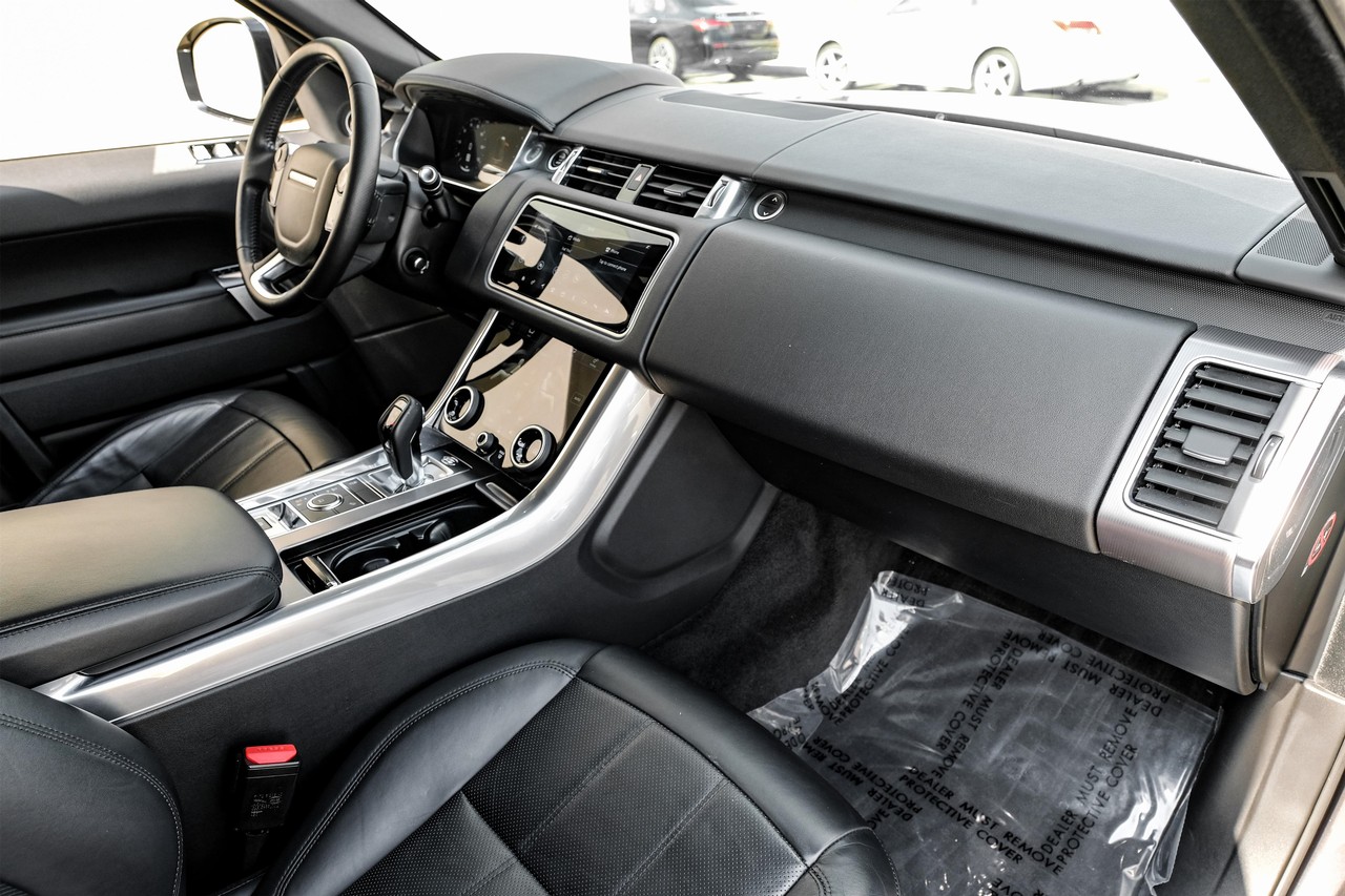Land Rover Range Rover Sport Vehicle Main Gallery Image 13