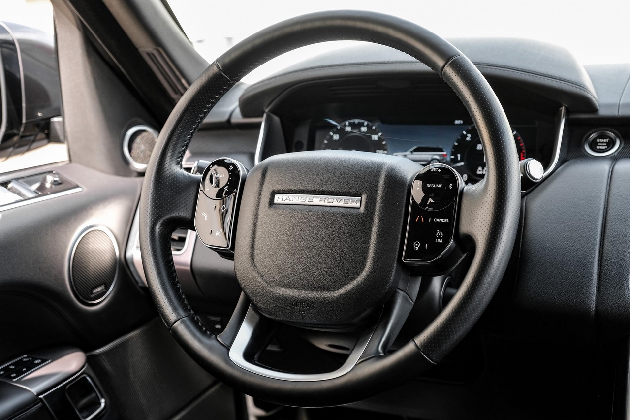 Land Rover Range Rover Sport Vehicle Main Gallery Image 17