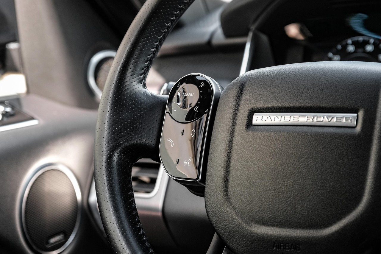 Land Rover Range Rover Sport Vehicle Main Gallery Image 18