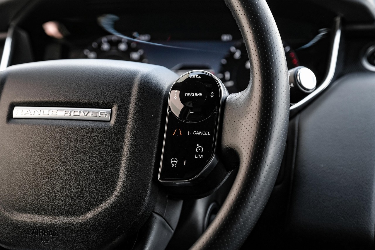 Land Rover Range Rover Sport Vehicle Main Gallery Image 19