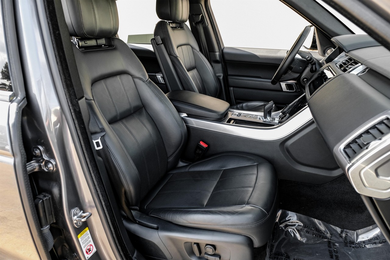 Land Rover Range Rover Sport Vehicle Main Gallery Image 33