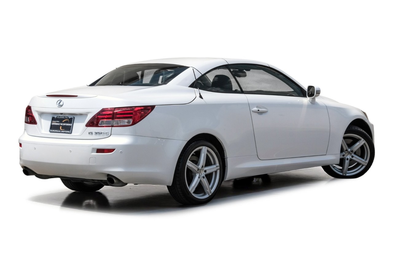 Lexus IS 350C Vehicle Main Gallery Image 08
