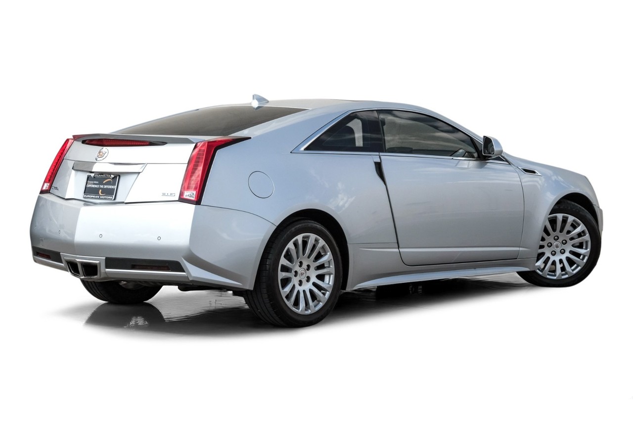 Cadillac CTS Coupe Vehicle Main Gallery Image 09