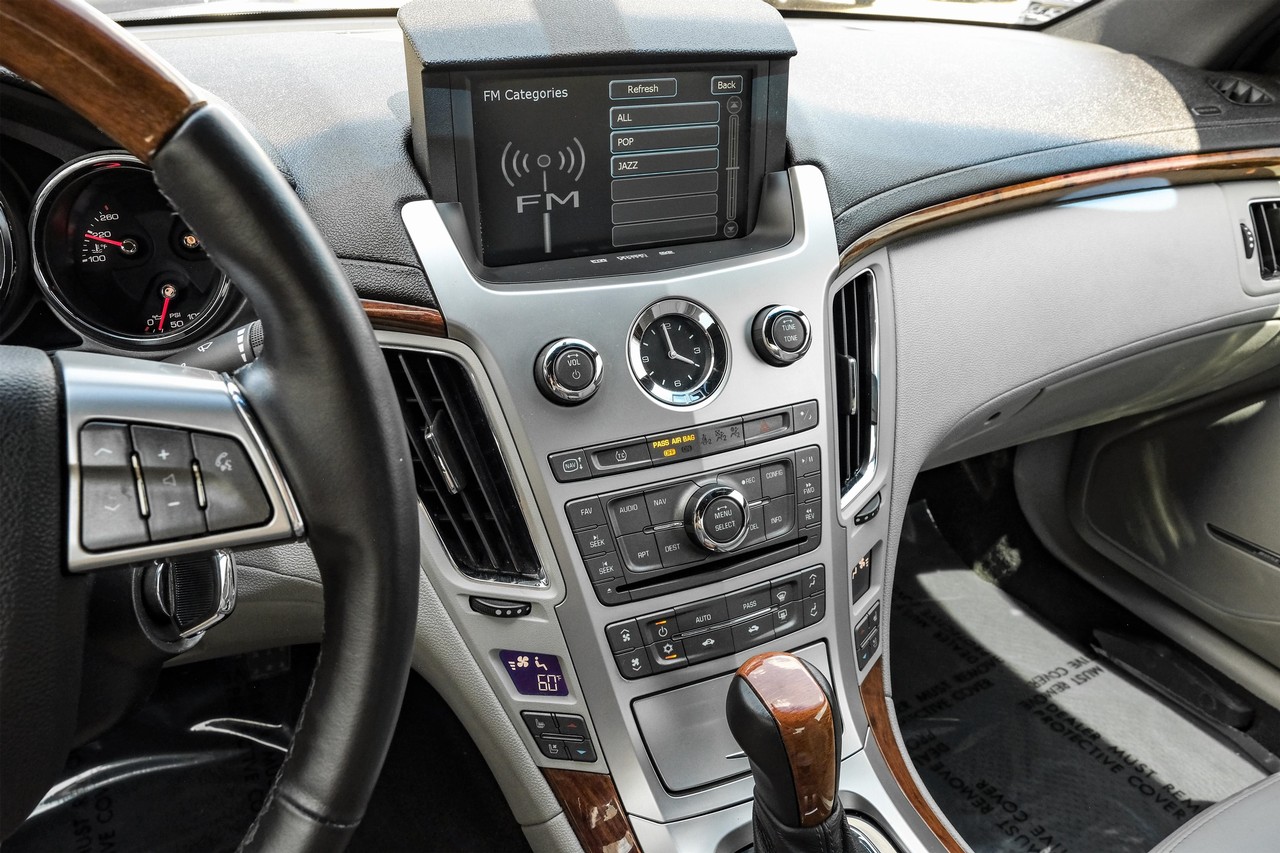 Cadillac CTS Coupe Vehicle Main Gallery Image 23