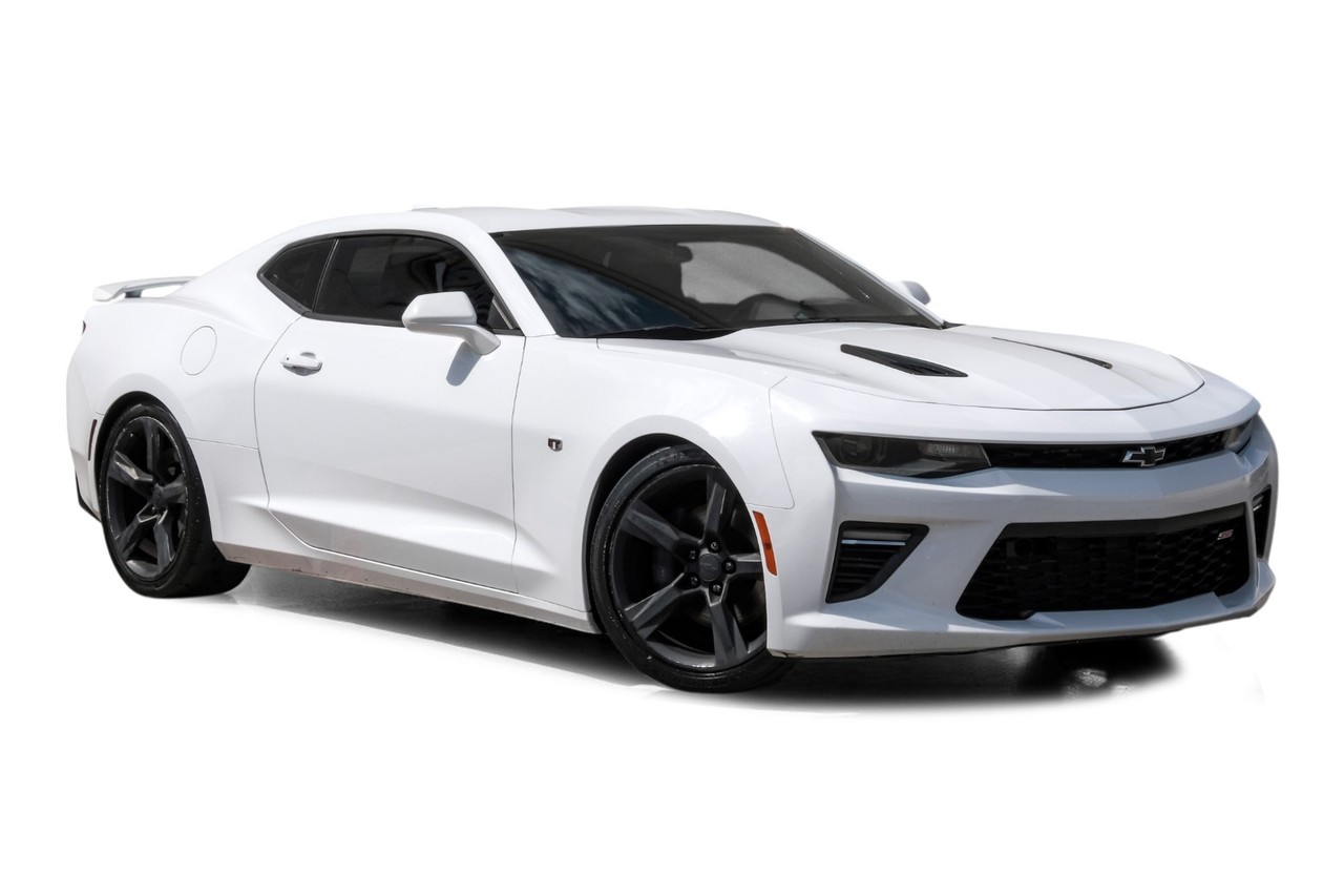 Chevrolet Camaro Vehicle Main Gallery Image 06
