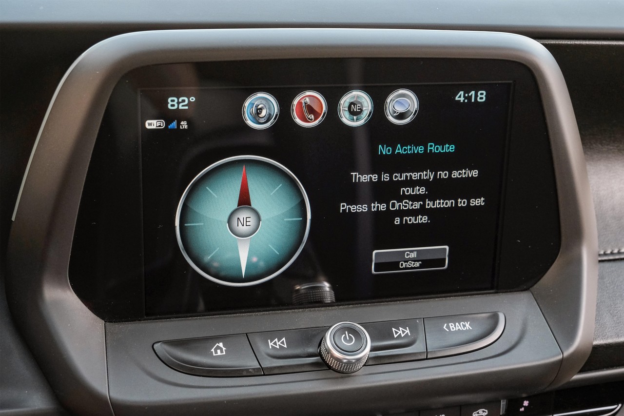 Chevrolet Camaro Vehicle Main Gallery Image 18