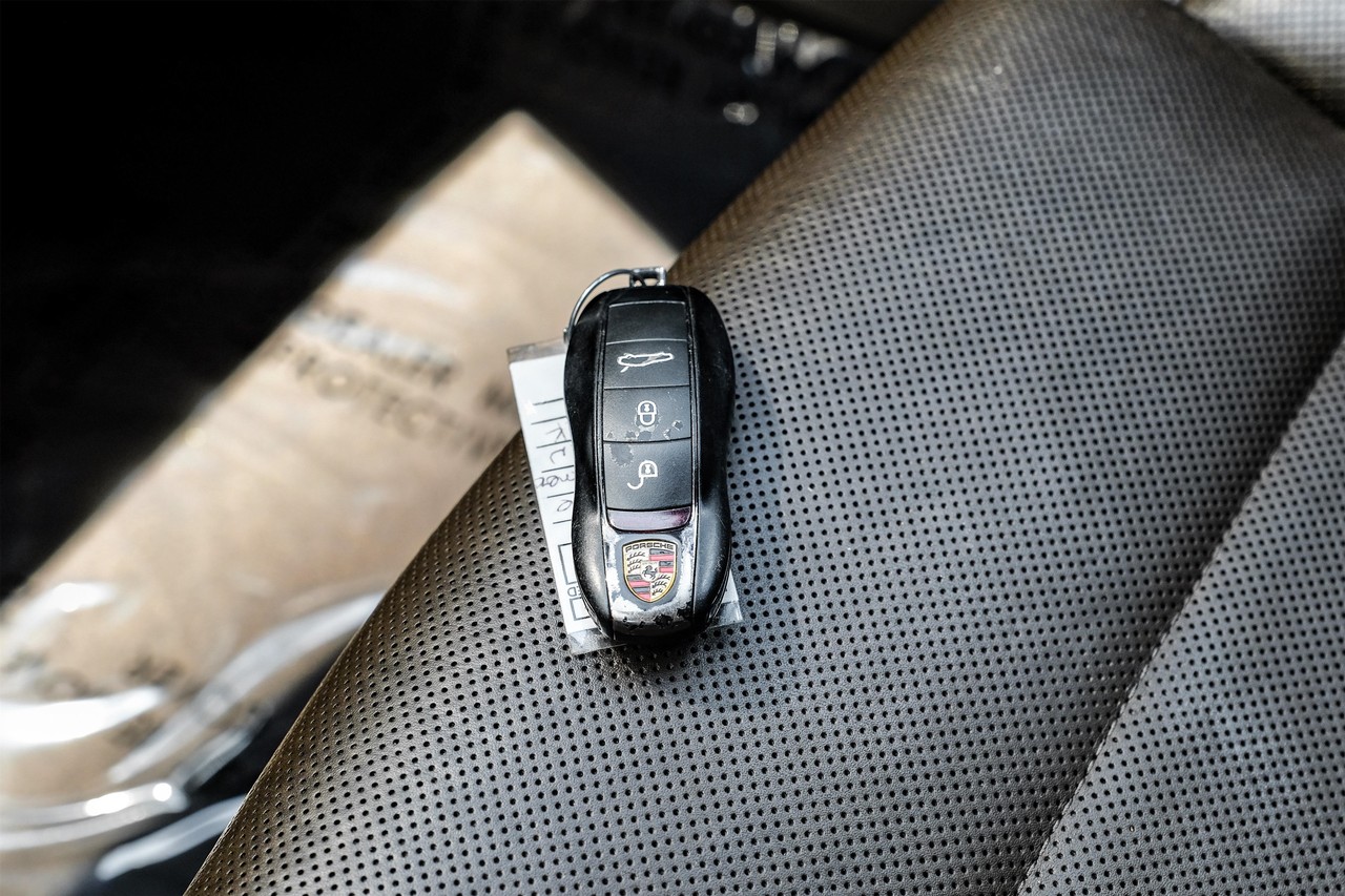 Porsche Panamera Vehicle Main Gallery Image 49