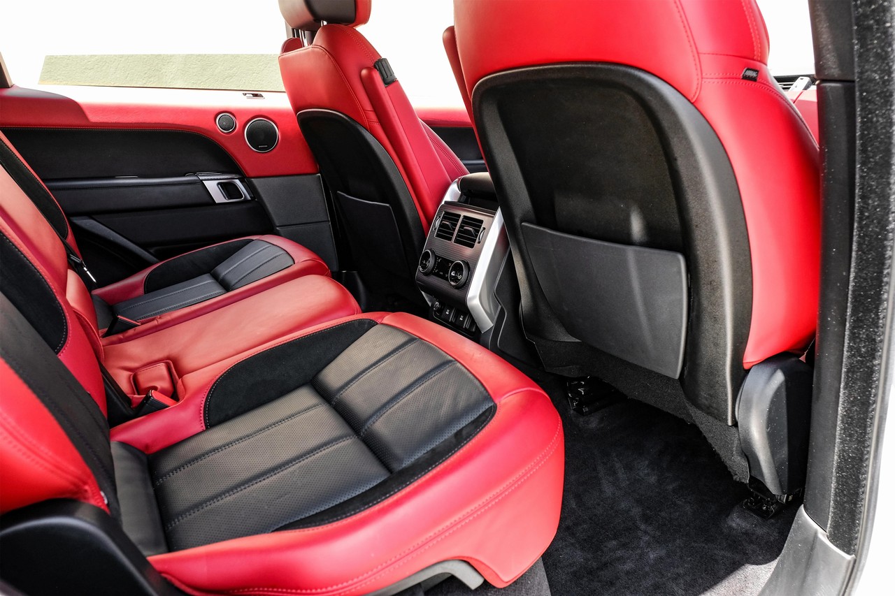 Land Rover Range Rover Sport Vehicle Main Gallery Image 36