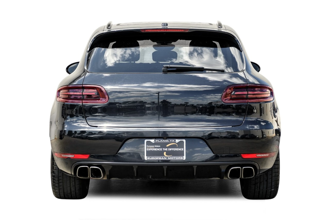 Porsche Macan Vehicle Main Gallery Image 10