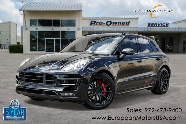 more details - porsche macan