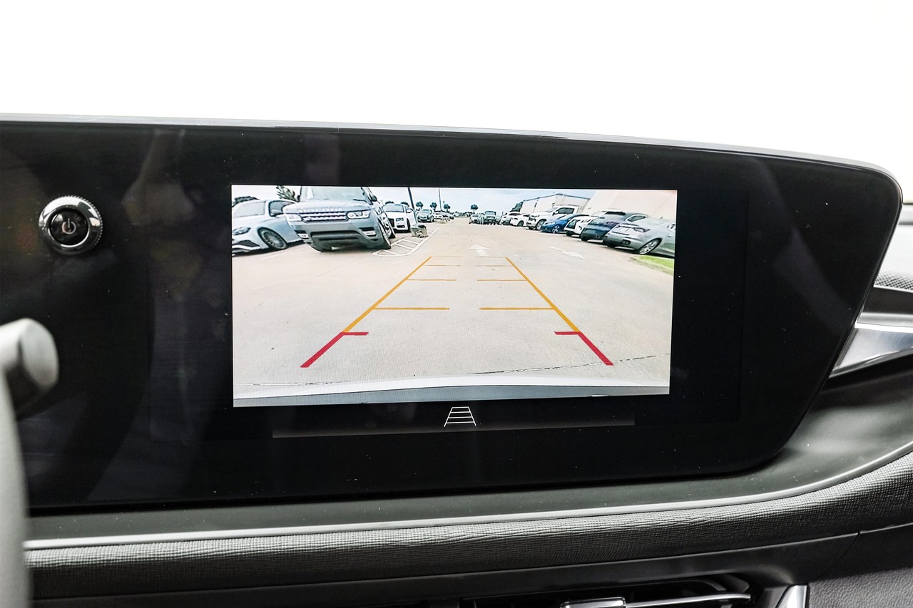 Buick Envista Vehicle Main Gallery Image 22