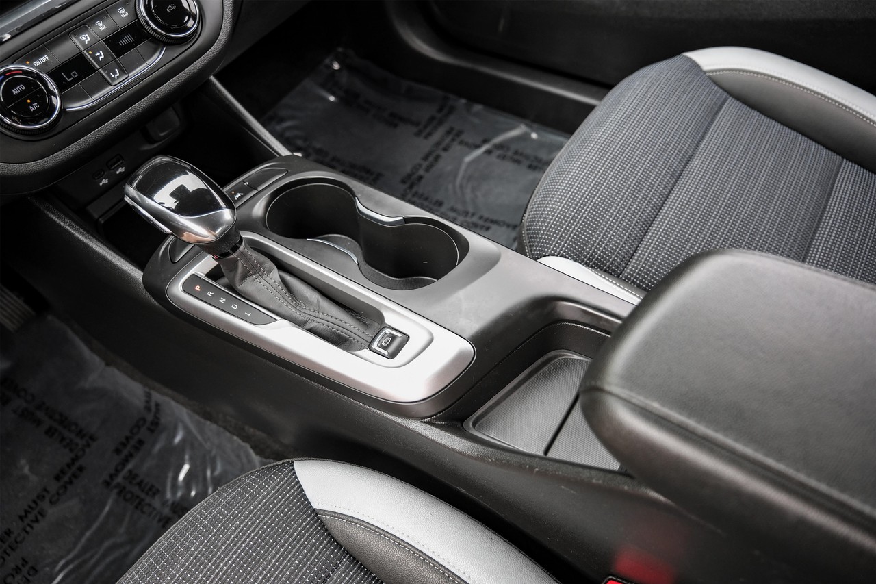 Buick Envista Vehicle Main Gallery Image 24