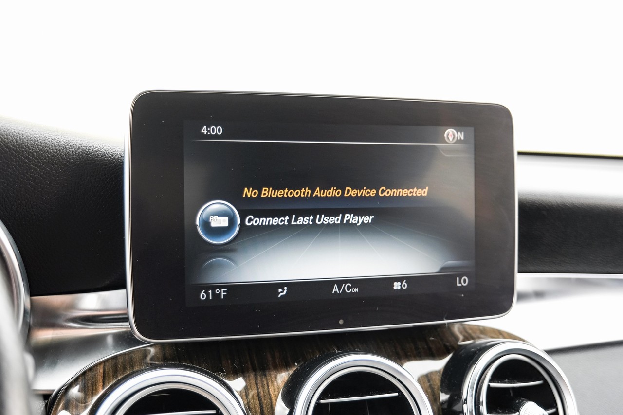 Mercedes-Benz GLC Vehicle Main Gallery Image 32