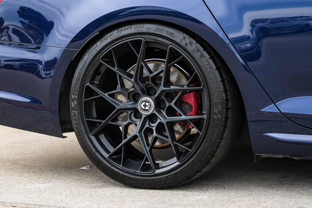 Audi S4 Vehicle Main Gallery Image 55