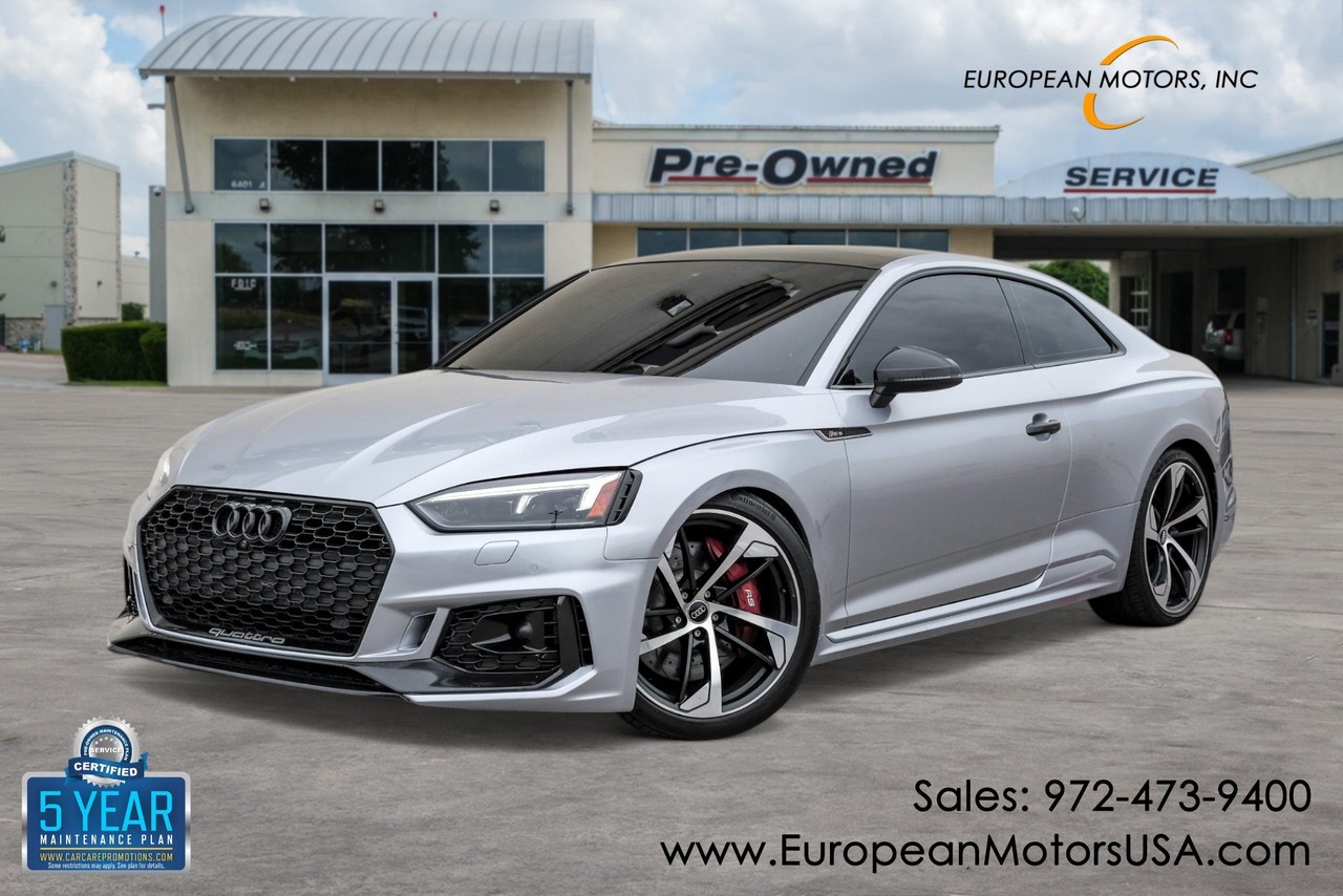 Audi RS 5 Coupe Vehicle Main Gallery Image 01