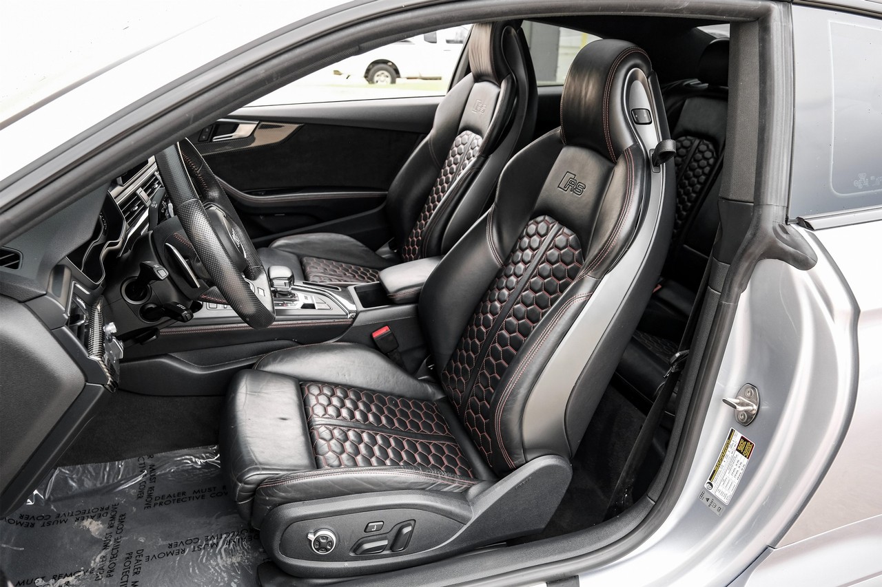 Audi RS 5 Coupe Vehicle Main Gallery Image 04